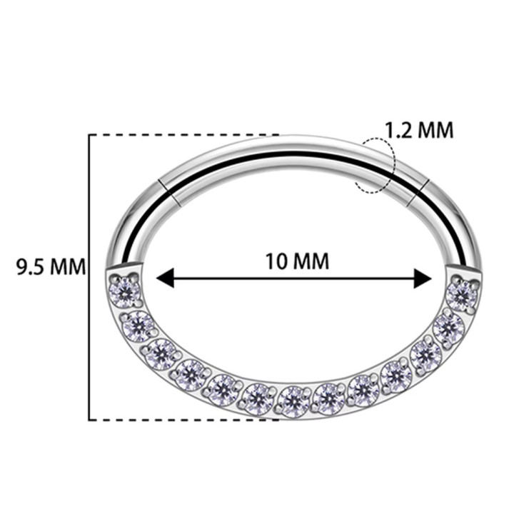 Owalne kółko 10mm do piercingu wykonane z tytanu ozdobione cyrkoniami.